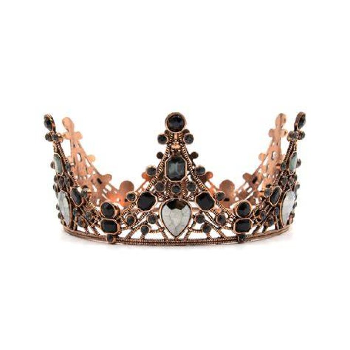 👑 Queen C&eacute;line in Gold 💖 Kraucik83 Photo (44316207) Fanpop