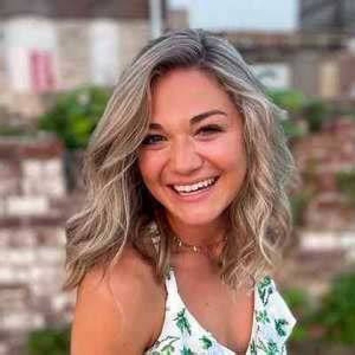 Abby Howard (Tiktok Star) Wiki, Biography, Age, Boyfriend, Family