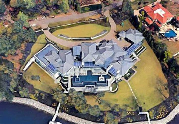 Denny Hamlin House Newly Built Lakehome Urban Splatter