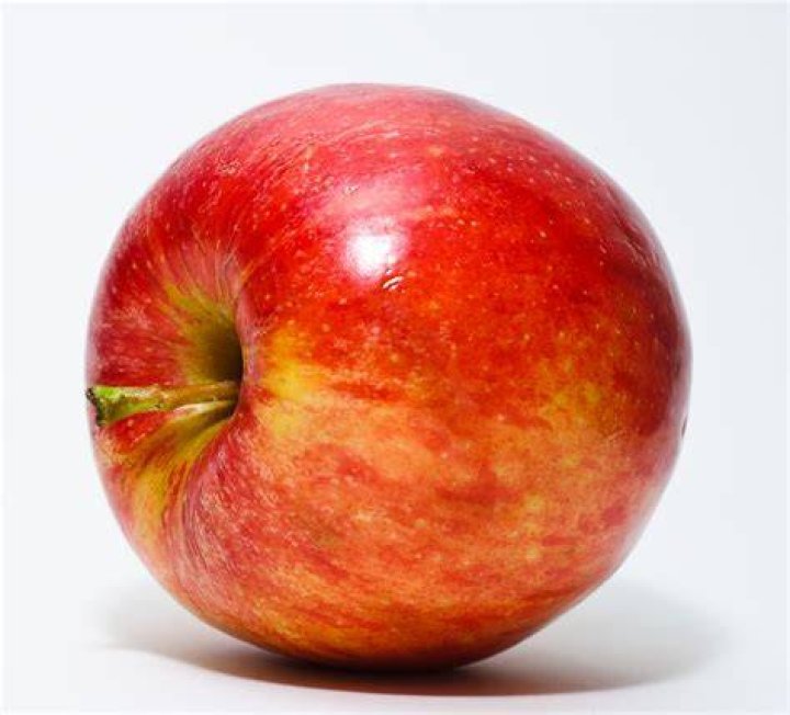 FileBig red apple.jpg Wikimedia Commons