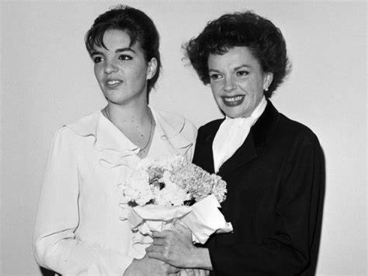 Judy Garland and Liza Minnelli Judy garland, Judy garland daughter