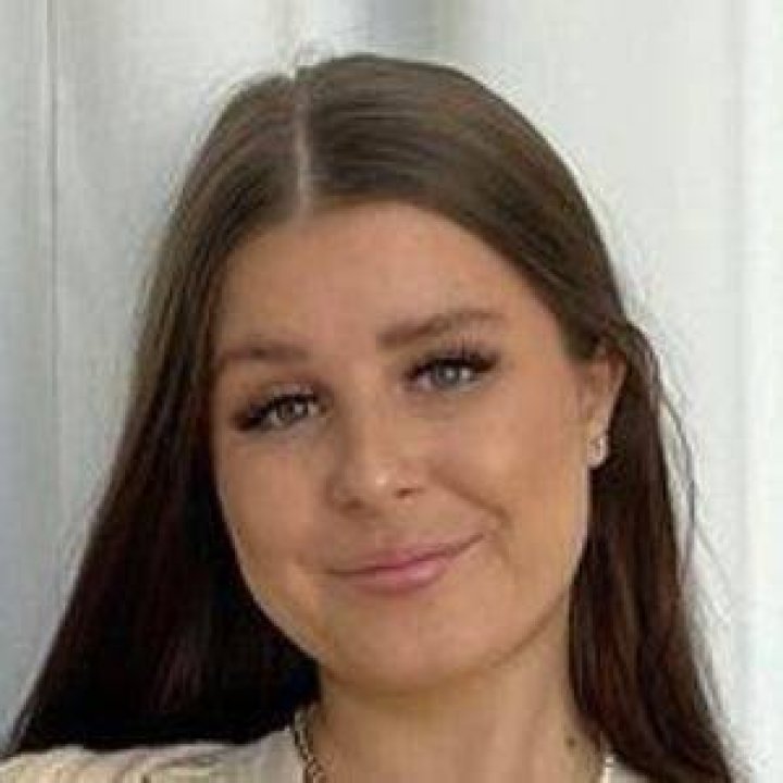 Kiki Isabella, 21 Years Old Bold Model, All Details & Bio, Relationship