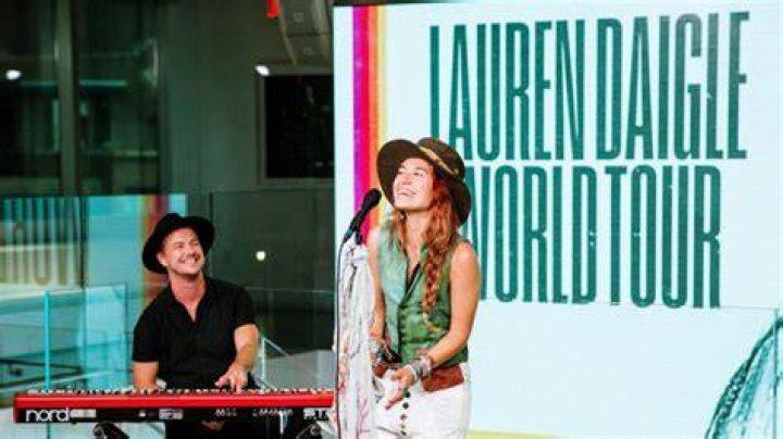 Lauren Daigle Announces 2020 World Tour During Intimate NYC Performance