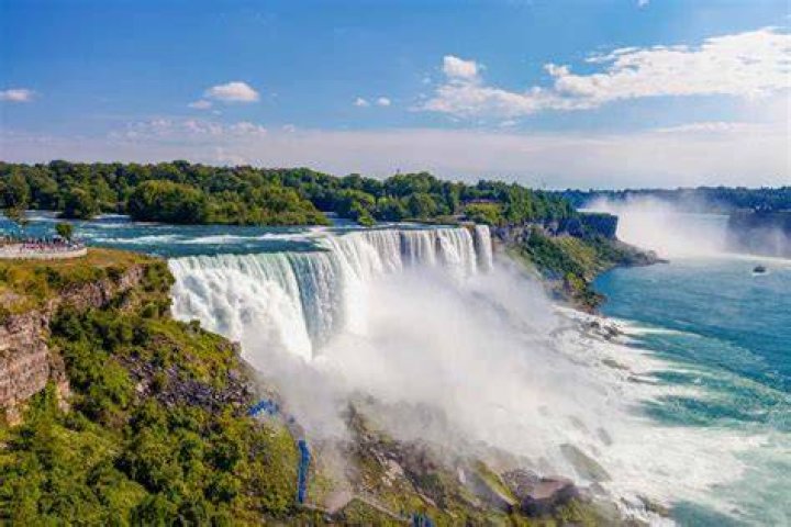 The 14 Most Amazing Waterfalls in the World Waterfall, Natural