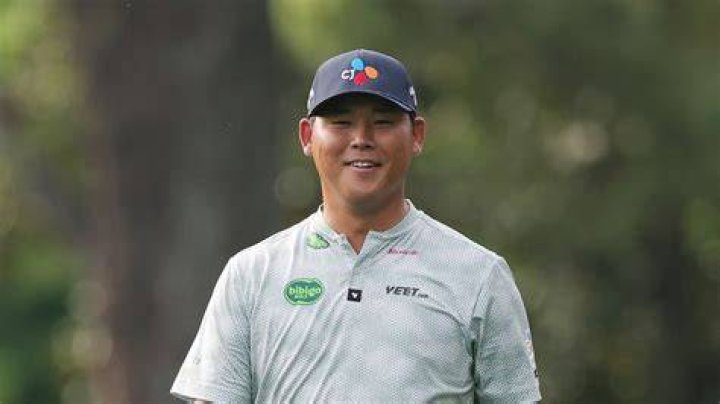 Who is Si Woo Kim's caddie, Brian Vranesh?